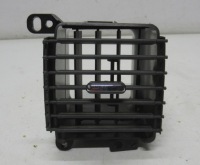 фото thumb №1, Jeep cherokee wk 08r решётка обдув правый перед