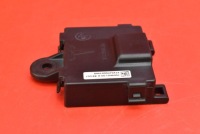 фото thumb №5, Блок керування модуль ручка правий задня 1069651-00-d tesla model s lift 16-21