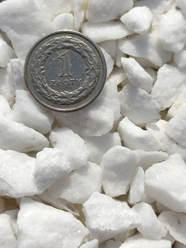 ŚNIEŻNO BIAŁY GRYS KAMIEŃ GRECKI NAJBIELSZY ŻWIR 8-16 MM DO OGRODU 24 KG