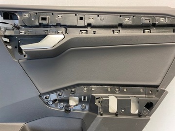 фото thumb №5, Vw touareg iii r-line обивка боковина дверь правые зад 760867212g кожа