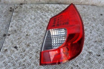 фото thumb №9, Лампа права задня renault scénic ii jm0/1_ 8200474327 2.0l дизель 110kw