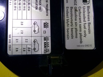 фото thumb №11, Кришка заливання пального skoda octavia i код lak: 9460 1h0010092e nr449