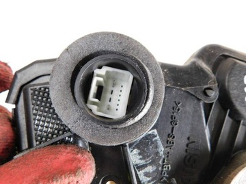 фото thumb №6, Corolla e12 2004r 3d замок дверь правый