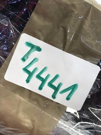 фото thumb №10, Volvo xc90 права решітка нижня бампера передньої 31383442