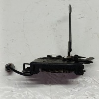 фото thumb №8, Mitsubishi l200 2019 замок капот крышки двигателя передний перед 5908a225