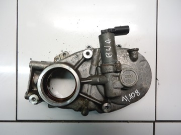 фото thumb №1, Vw golf v 2.0tfsi корпус насоса вакуум 06f103530p