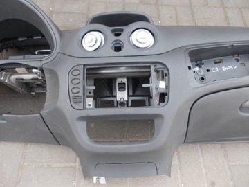 фото thumb №8, Консоль панель citroen c2