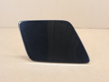 фото thumb №1, Права заглушка склоомивача бампера xc90 kolor717