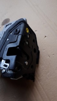 фото thumb №10, A4 b8 s4 замок двері праві зад 7 a5