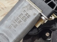 Права спойлер моторчик дах opel astra h cabrio twin top Зі Шроту, фото thumb