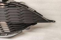 фото thumb №9, Решётка бампера средняя toyota corolla estate _e21_ 5311202b10 2.0l