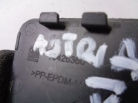 фото thumb №4, Заглушка фаркоп задня opel astra v