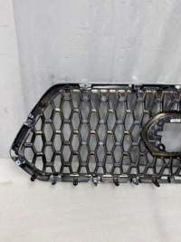 Решітка радіатора решітка  бампера перед toyota tacoma 17-23 Ціна, фото thumb