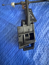 фото thumb №7, Трос тягa відкривання капота citroen ds4