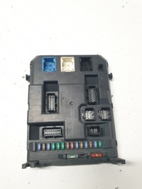 фото thumb №5, Модуль коробка предохранителей citroen c3 ii 1.4 b