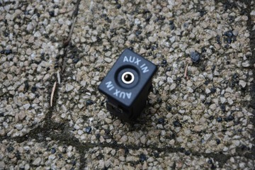 фото thumb №7, Гніздо штекер aux vw sharan 5m0035724