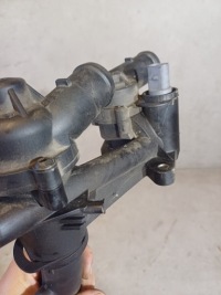фото thumb №7, Корпус термостата 1.4 tsi vw touran i рестайлинг nr. 03c121121d