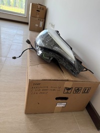 фото thumb №8, Лампа передня права toyota ch-r 81110-f4180-00