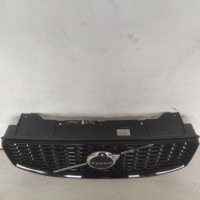 фото thumb №2, Volvo xc60 ii 2022 lift r-design решітка радіатора решітка радіатора бампера