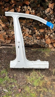 фото thumb №1, Четверть порог стойка средний правые q5 80a ls9r