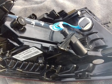 фото thumb №9, Лампа лівий зад 5h0945095c vw golf viii