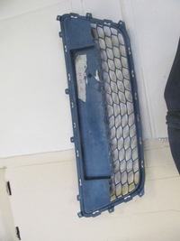 фото thumb №8, Hyundai i30 07-12 решётка средняя бампера c308