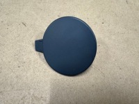 Купить Tesla model 3 m3 23- highland заглушка na hak бампер передний оригинал, фото thumb