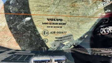 фото thumb №8, Задня кришка багажника volvo c30
