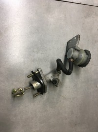 фото thumb №1, Насос гальмівна honda cr-v i 2.0 16v