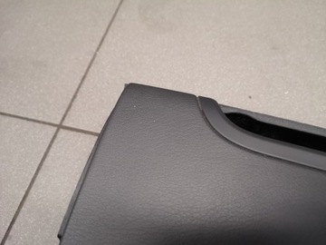 фото thumb №8, Бардачок обшивка лівий зад чорний audi a8 d3