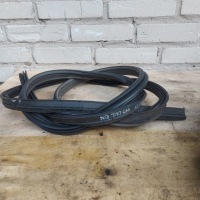 фото thumb №1, Прокладка крышки багажника задняя nissan qashqai j10 lift