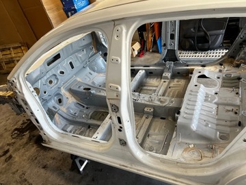 фото thumb №9, Чверть кузов крило лонжерон поріг дах зад dacia sandero iii 3