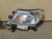 фото thumb №1, Лампа передняя левая navara np300 2017 rok.