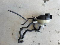 фото thumb №1, Бачок расширительный помпа mercedes w204 lift