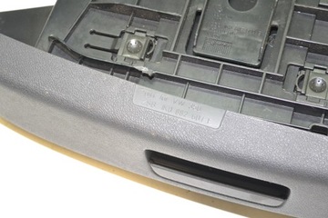 фото thumb №7, Vw golf v выдвижной ящик бардачок сиденья 1k0882601e