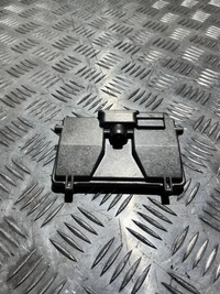 фото thumb №1, Камера ассистент поперечина движения audi a1 ii gb 18- 3q0980654m