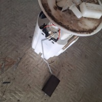 фото thumb №1, Насос топлива поплавок renault twingo iii 2014-