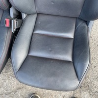 фото thumb №13, Mercedes cla w117 amg сидіння шкіра стьобана диван обшивки червона nić