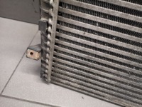 фото thumb №10, Интеркулер правый vw touareg 5.0 tdi 7l0145804a