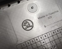 фото thumb №7, Додатковий бардачок з тримач na чашка задня 6ve8640519b9 оригінал