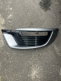 фото thumb №1, Ліва решітка бампера передня перед renault megane iii lift 622554978r