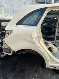 фото thumb №1, Mercedes b klasa w246 чверть крила задня права сторона