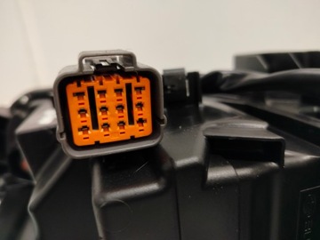 фото thumb №7, Subaru outback vi рестайлінг повний led лампа права ліва