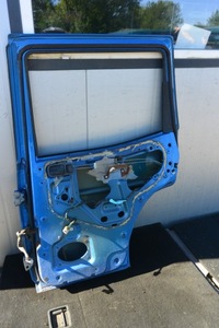 фото thumb №10, Nissan terrano ii двері задні праве задня