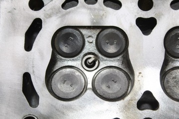 фото thumb №10, Головка daihatsu sirion 1.0 b ej