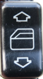 фото thumb №1, Кнопка скло колодка mercedes c w202
