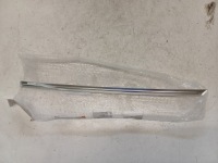 фото thumb №3, Volkswagen vw t-roc 17- молдинг хром лівий задня 2ga839643h - nowa