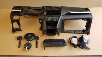 фото thumb №1, Suzuki swift mk7 приборная панель консоль подушка безопасности ремни kpl oem