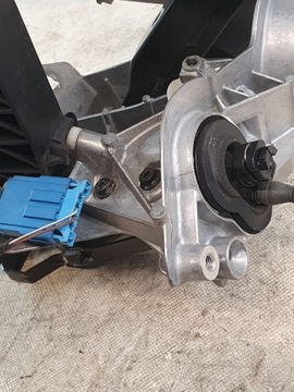 фото thumb №12, Педали комплект каркас оригинальный номер 4f1721117b eu audi a6 c6 sedan 2.0tdi 05r.