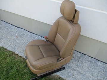 фото thumb №7, W221 длинный s-clas сиденья диван мониторы